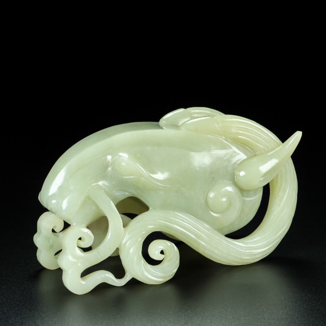 清代乾隆年间精品和田玉羊头摆件