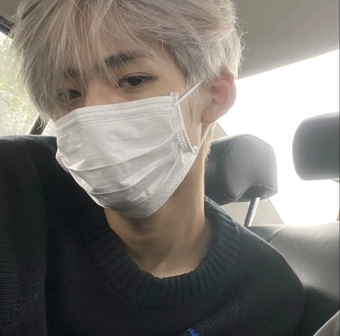 甄选头像|壁纸 真人男头系列 超酷超帅 氛围感超绝