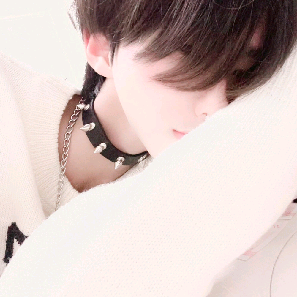 甄选头像|壁纸 真人男头系列 超酷超帅 氛围感超绝