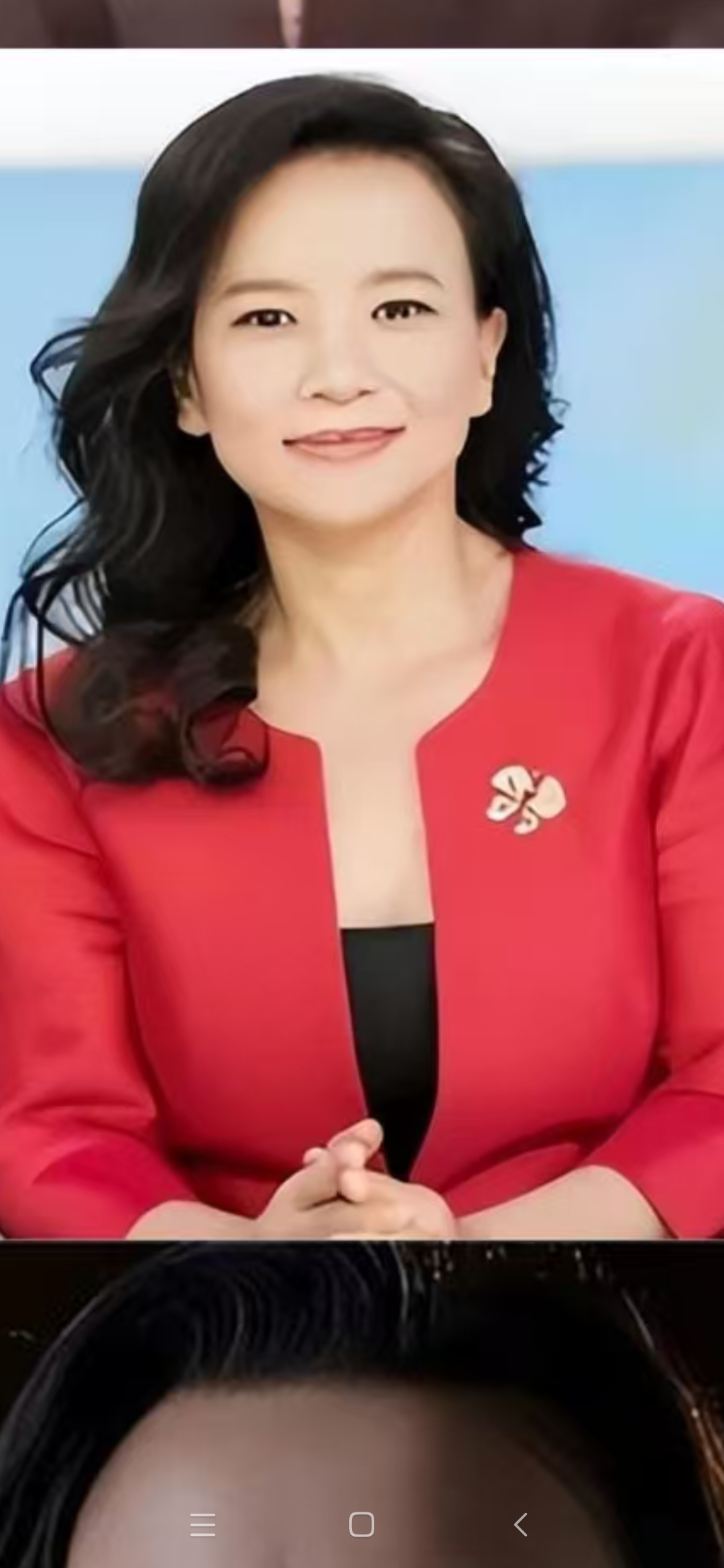 潜伏央视20年,给中国造成千亿损失的美女间谍成蕾,因非法提供国家秘密