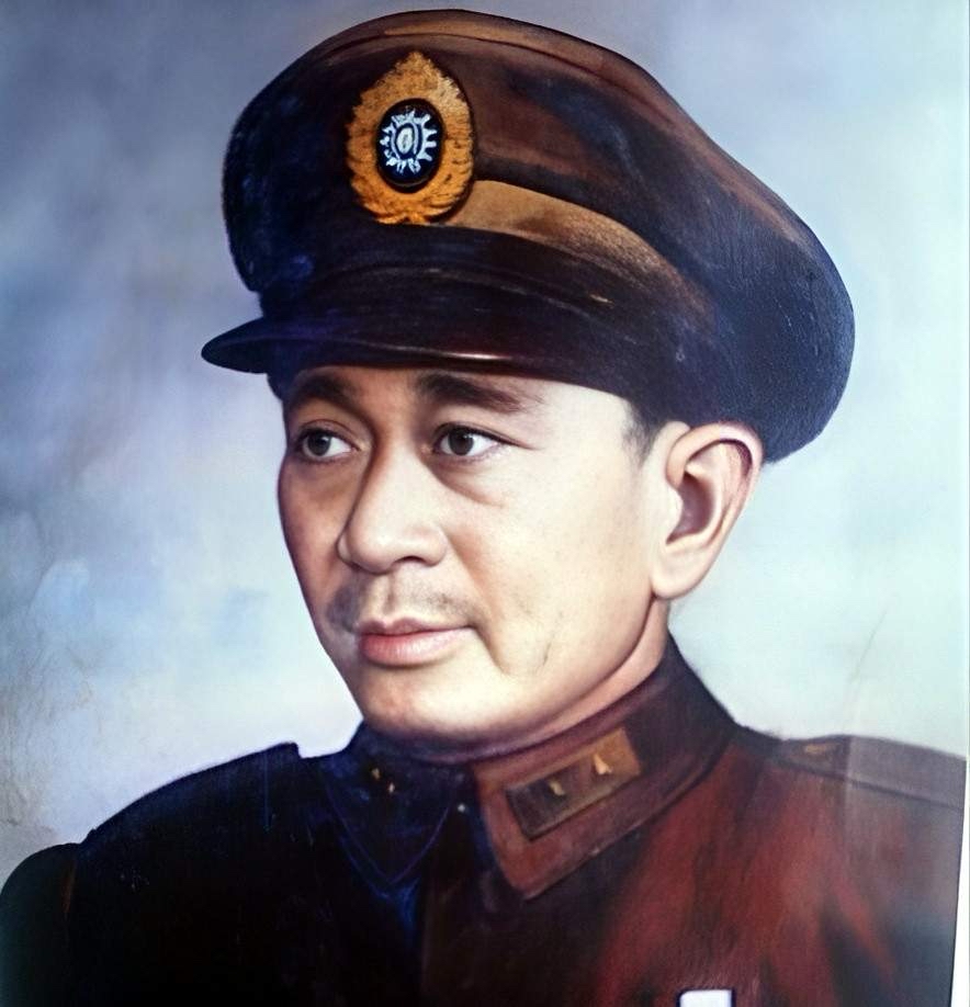 他是著名的"逃跑"将军,也是黄埔一期最长寿者活了10