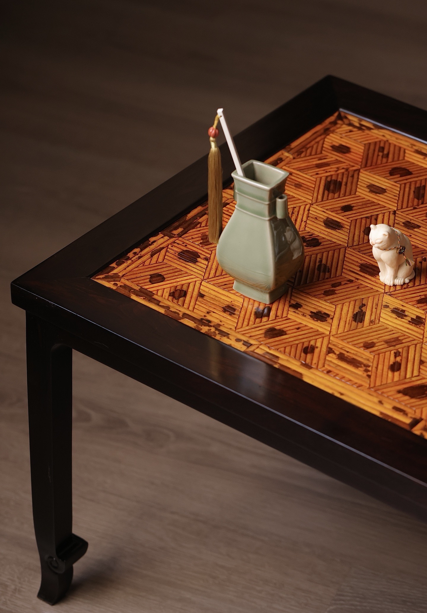 紫光檀×湘妃竹「天鹅茶几/塌」