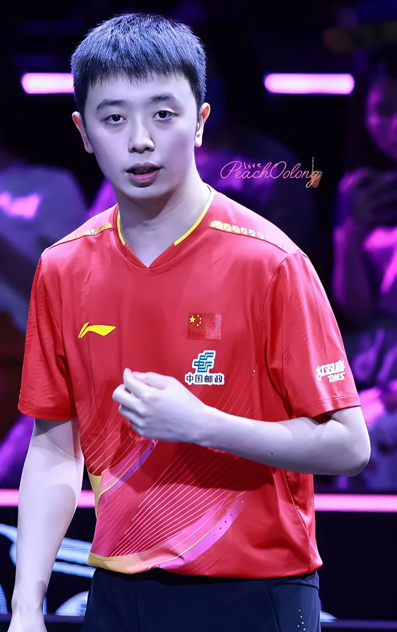 中国男乒选手陈垣宇 迎战韩国选手吴晙诚