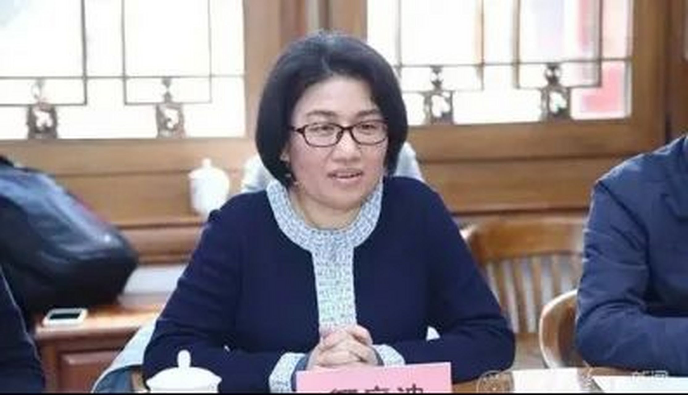 " 02 大家都对华为耳熟能详,但是很多人却没有听过何庭波这