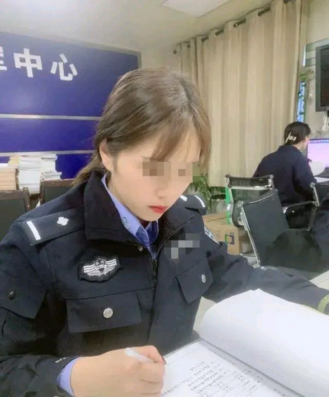 王菲,头号警花,和86位高官发生关系,包里还随身携带计生用品!