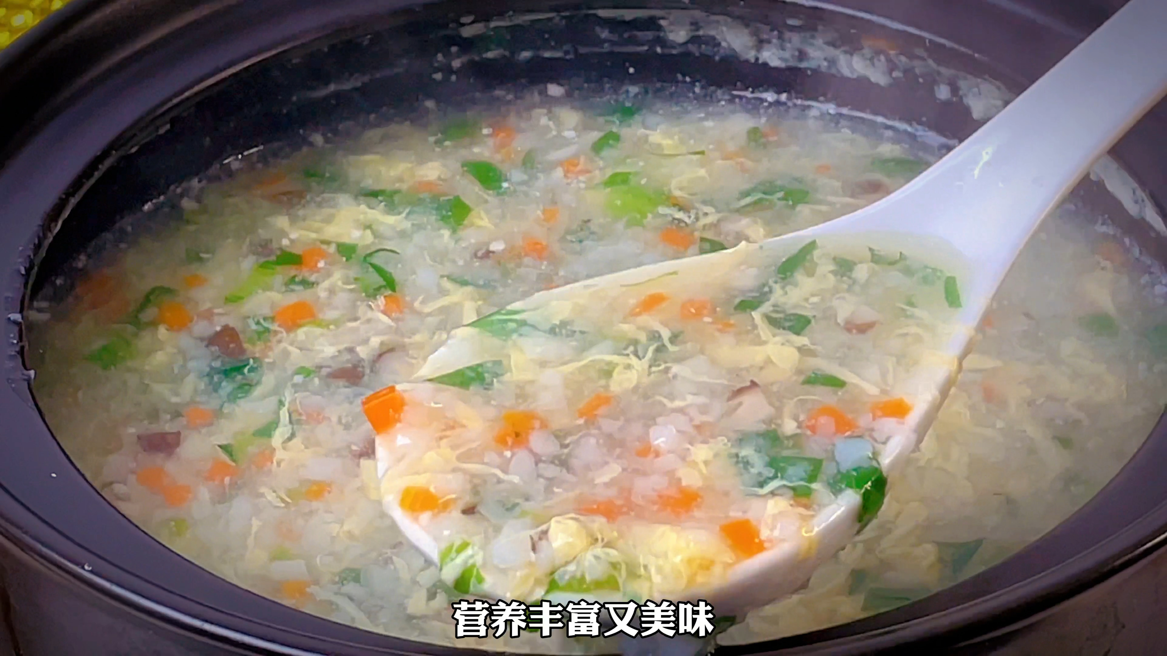 天气越来越冷了,妈妈们要多给孩子喝这个山药芙蓉汤,营养又美味