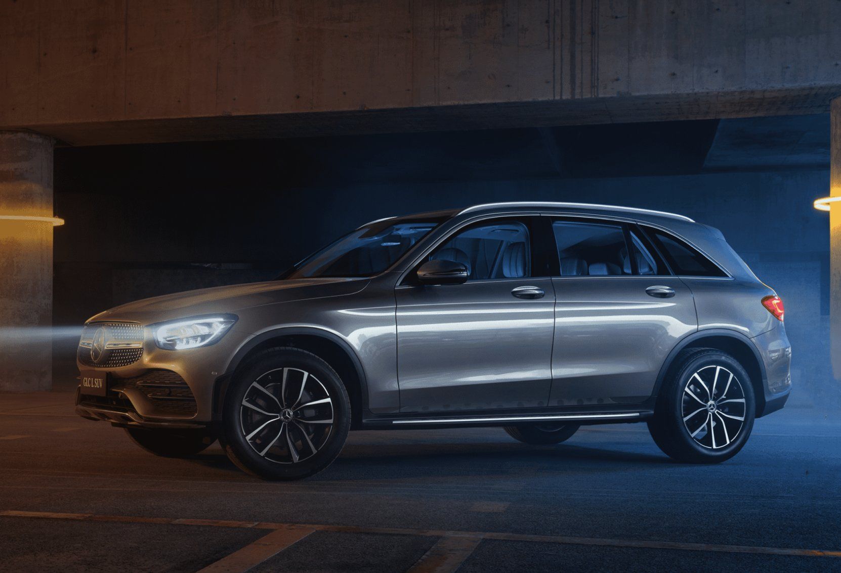 98万起,长轴距版竞争宝马x3?2022款全新奔驰glc正式上市!