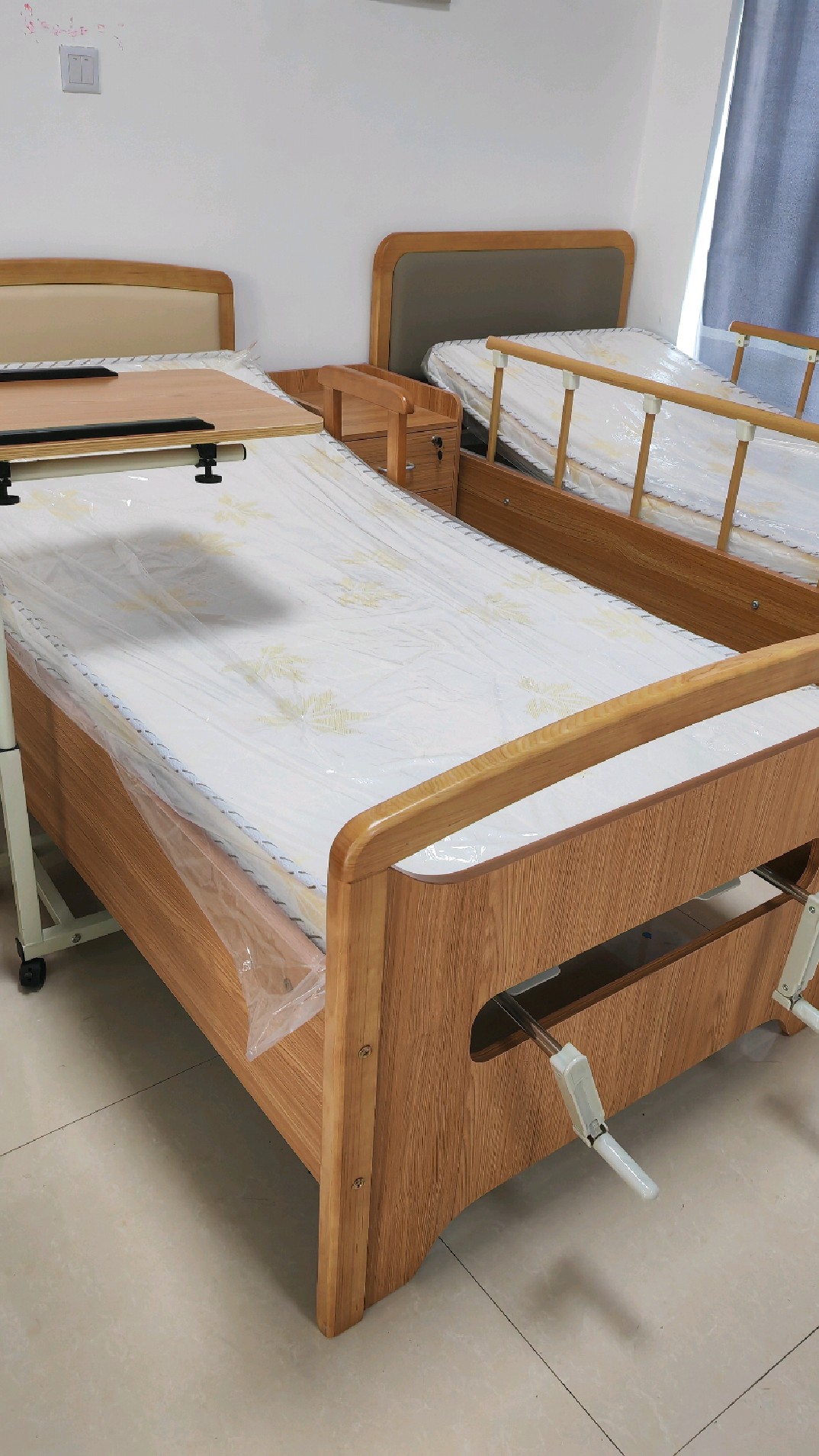 家居养老护理床,纵瑞护理床!