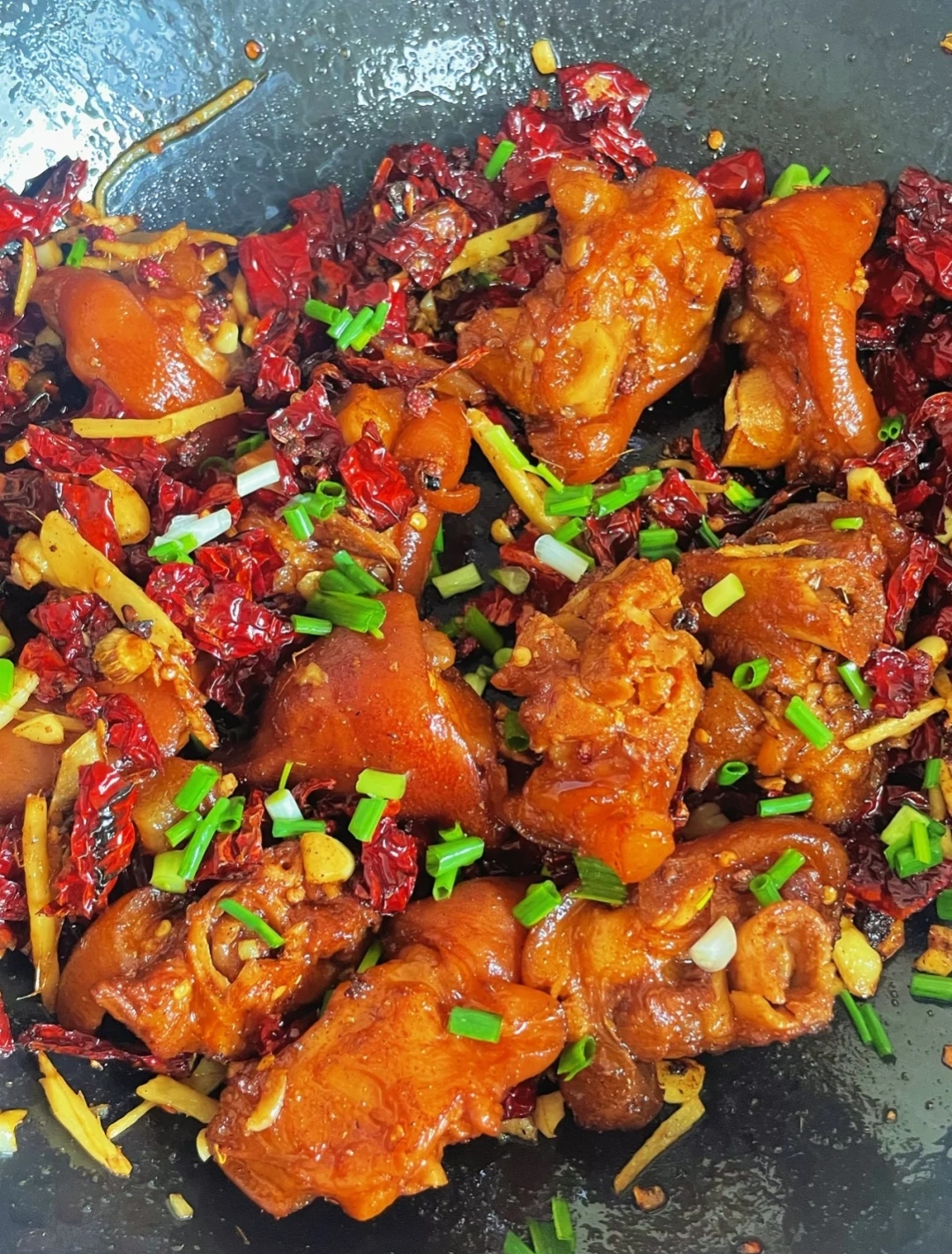 好吃到舔手指的香辣猪蹄(附教程)