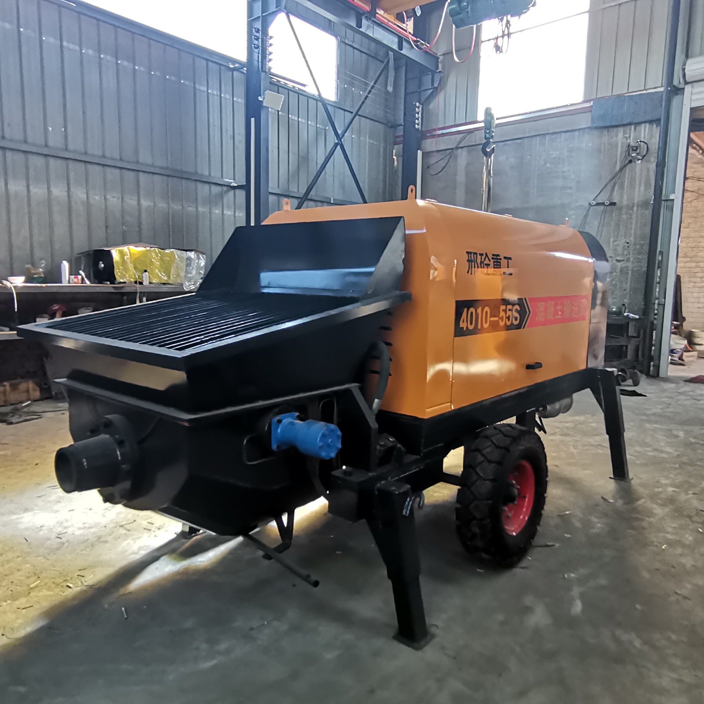 邢砼50地泵,邢砼50型混凝土地泵,打桥梁隧道沟渠浇筑泵