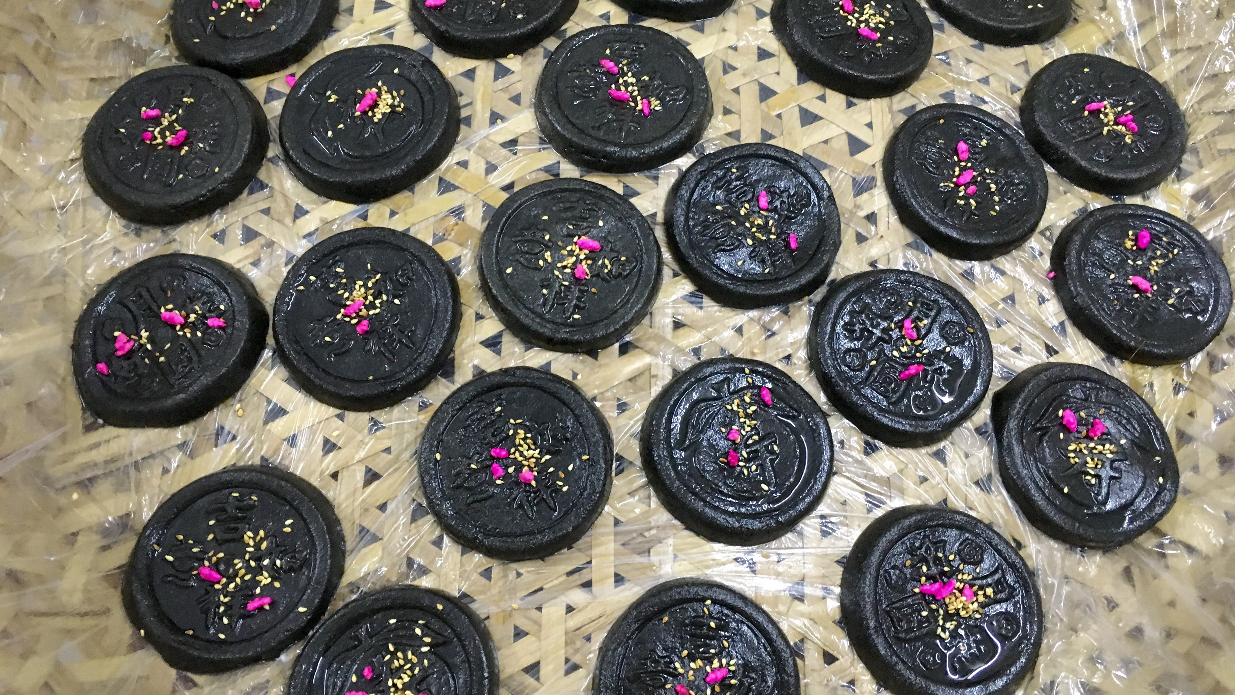 广东中秋特色美食“黑芝麻糕”,一年只卖10天,吃不上只能等明年