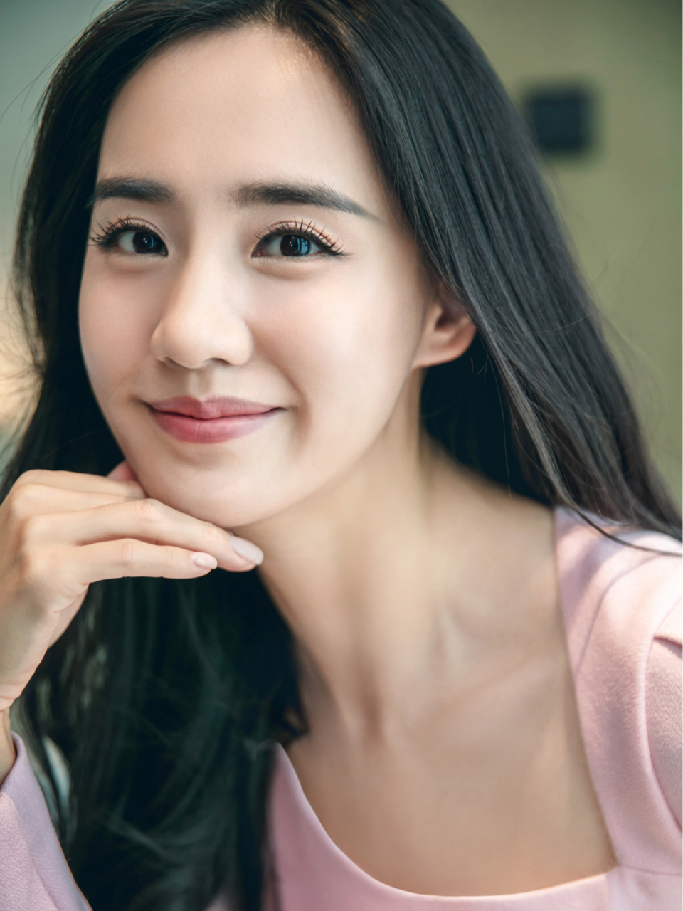 秋雅:袁华,你别再给我打电话了,我怕夏洛误会.