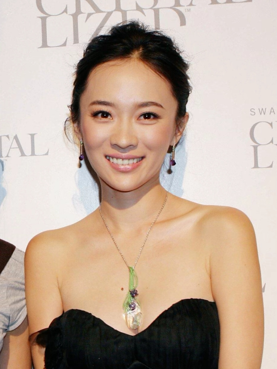 性感美女霍思燕,有一枚美人痣.