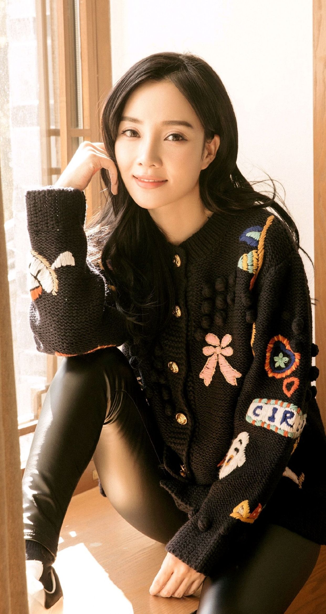 李小璐高清写真图集,皮肤白皙,美丽动人