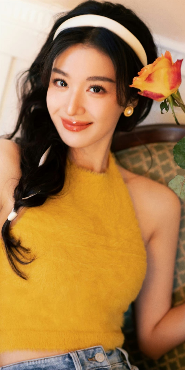 王楚然# 复古港风,性感妩媚,风情万种,勾人心弦