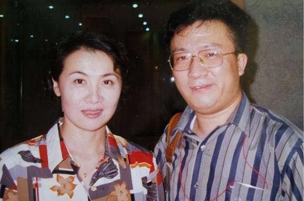 演员李媛媛:去世20年后丈夫仍一人,儿子的执着让人感动