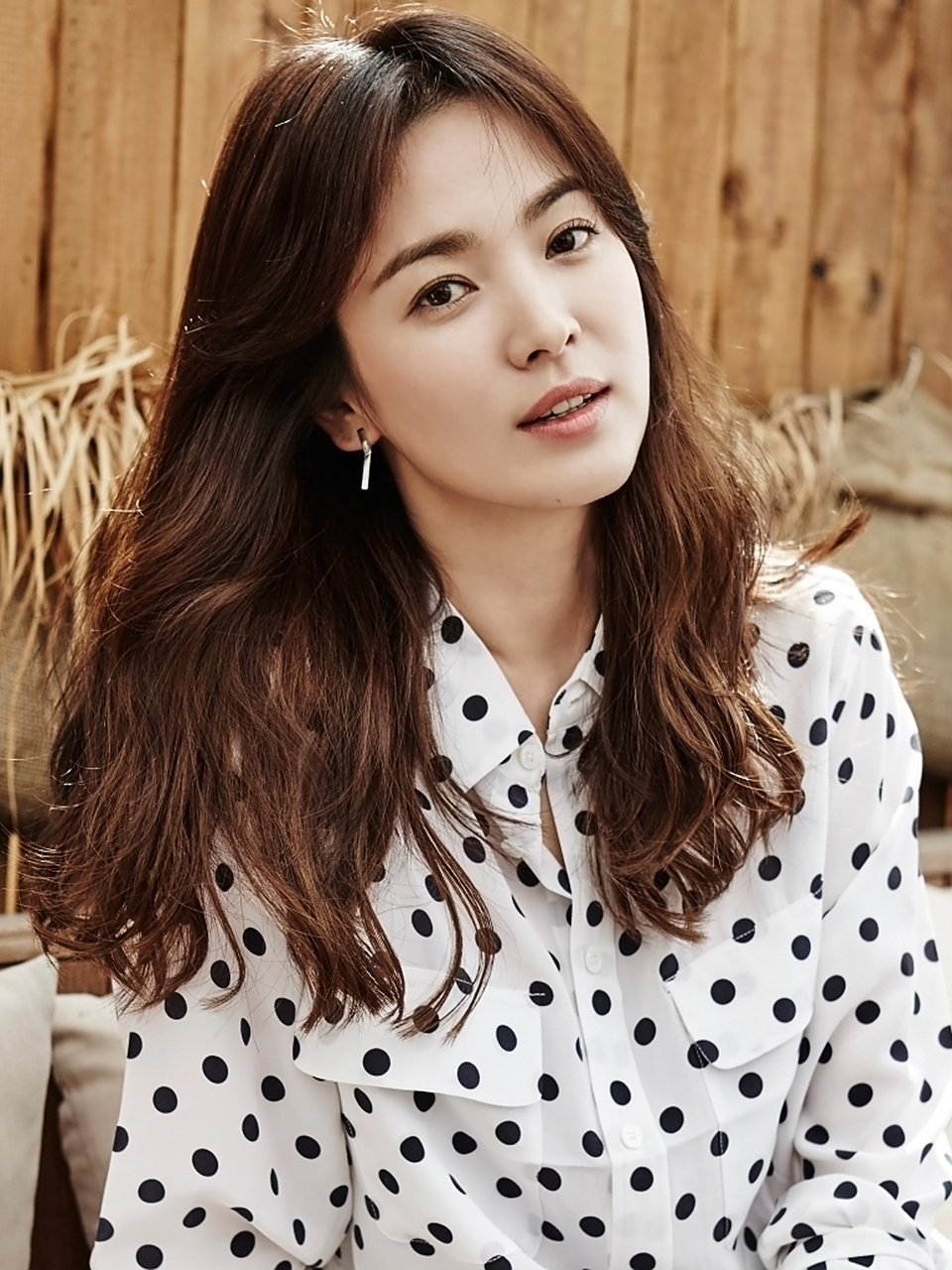 韩星宋慧乔演技好,长相有辨识度,身材匀称,天然美真的美,很多戏都蛮