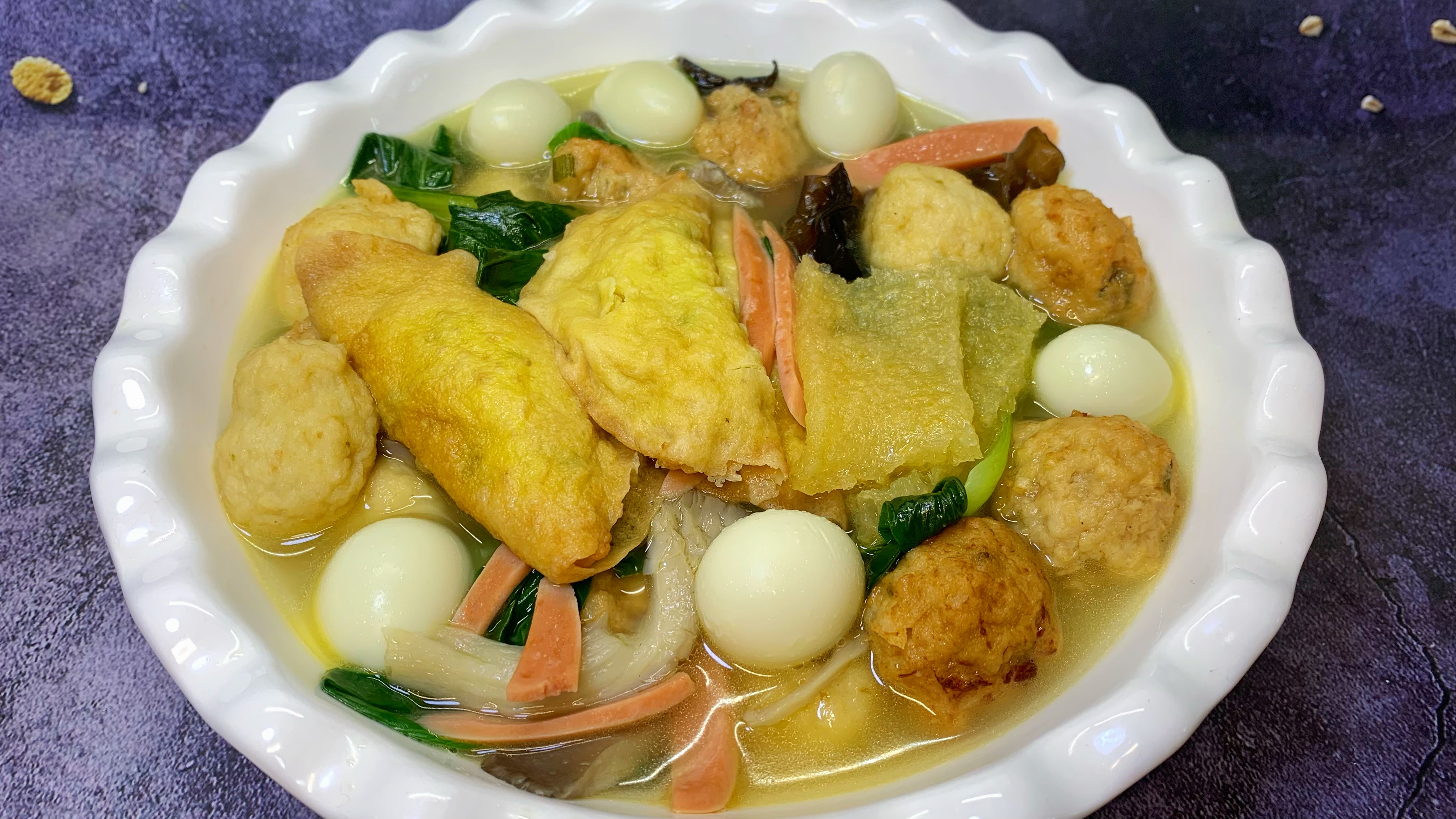 秋天给你的家人来一锅杂烩三鲜汤,暖心又暖心胃,关键是有肉有菜