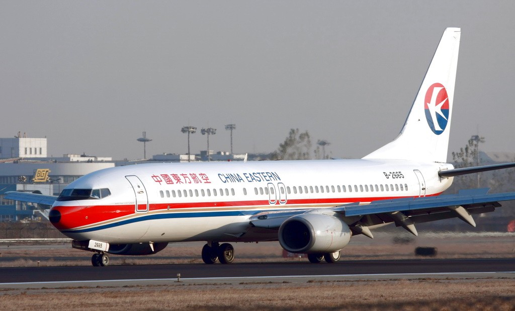 罕见的客机坠落录像:东航mu5735航班坠落的可能原因
