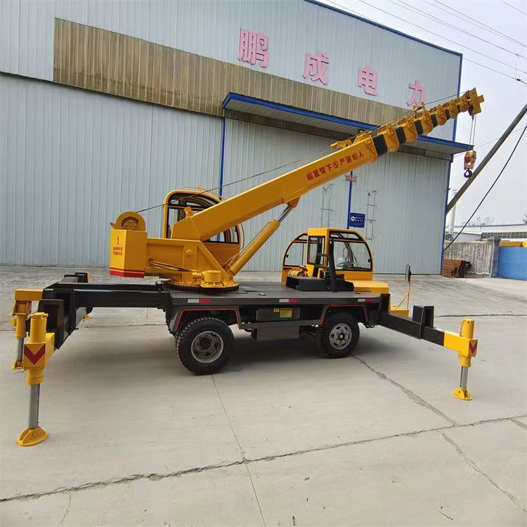 8吨农用吊车 建筑吊楼板无尾自制吊车 油电两用四不像自制吊