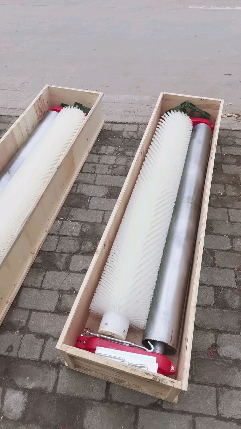 无动力旋转式毛刷清扫器-全友