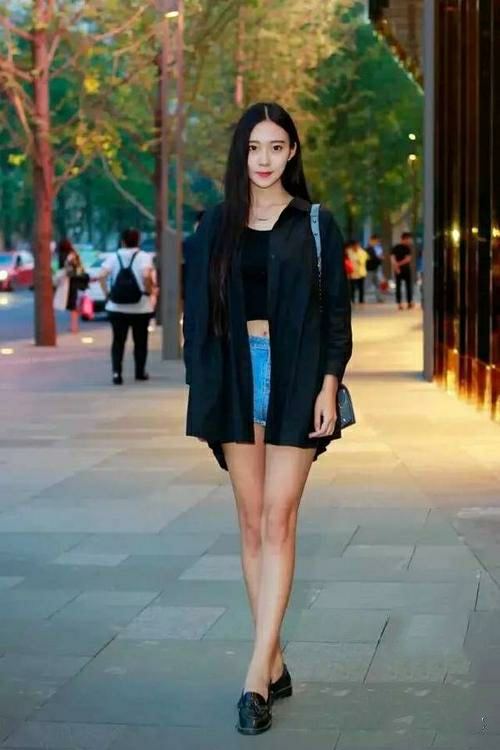 成都与重庆哪个地方的美女更美?