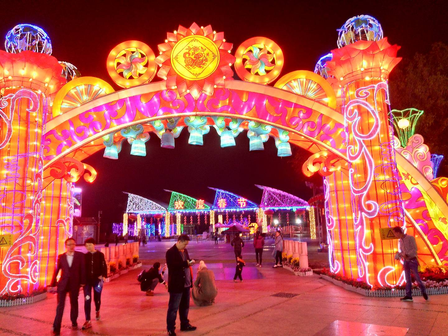 深圳海上田园的夜景