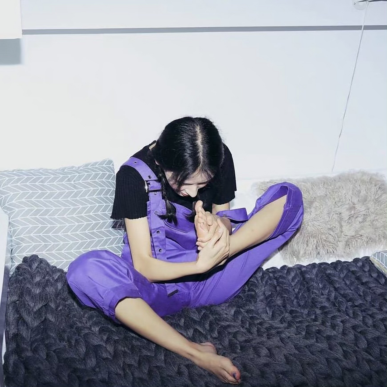 张予曦为什么要闻自己的脚?#张予曦