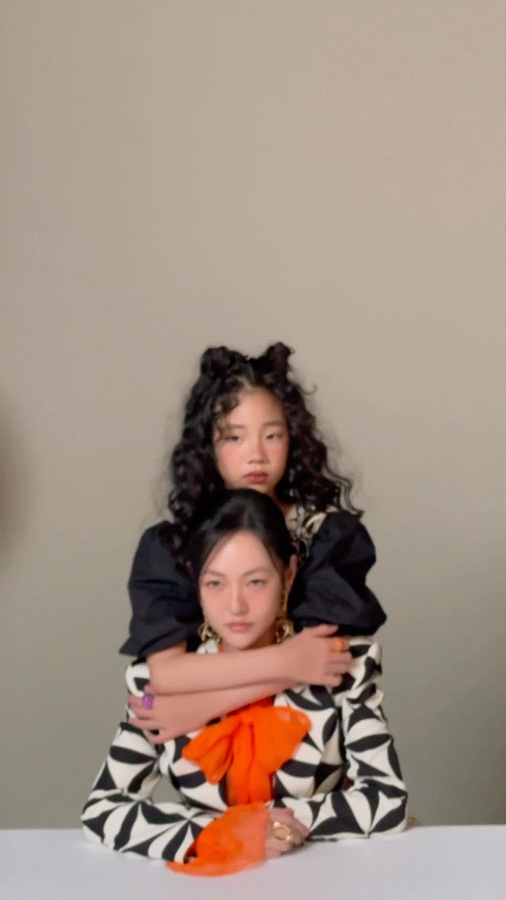 小s夸女儿像碧昂丝,跟女儿在一有超级巨星同框的视感~ 许老三那一头