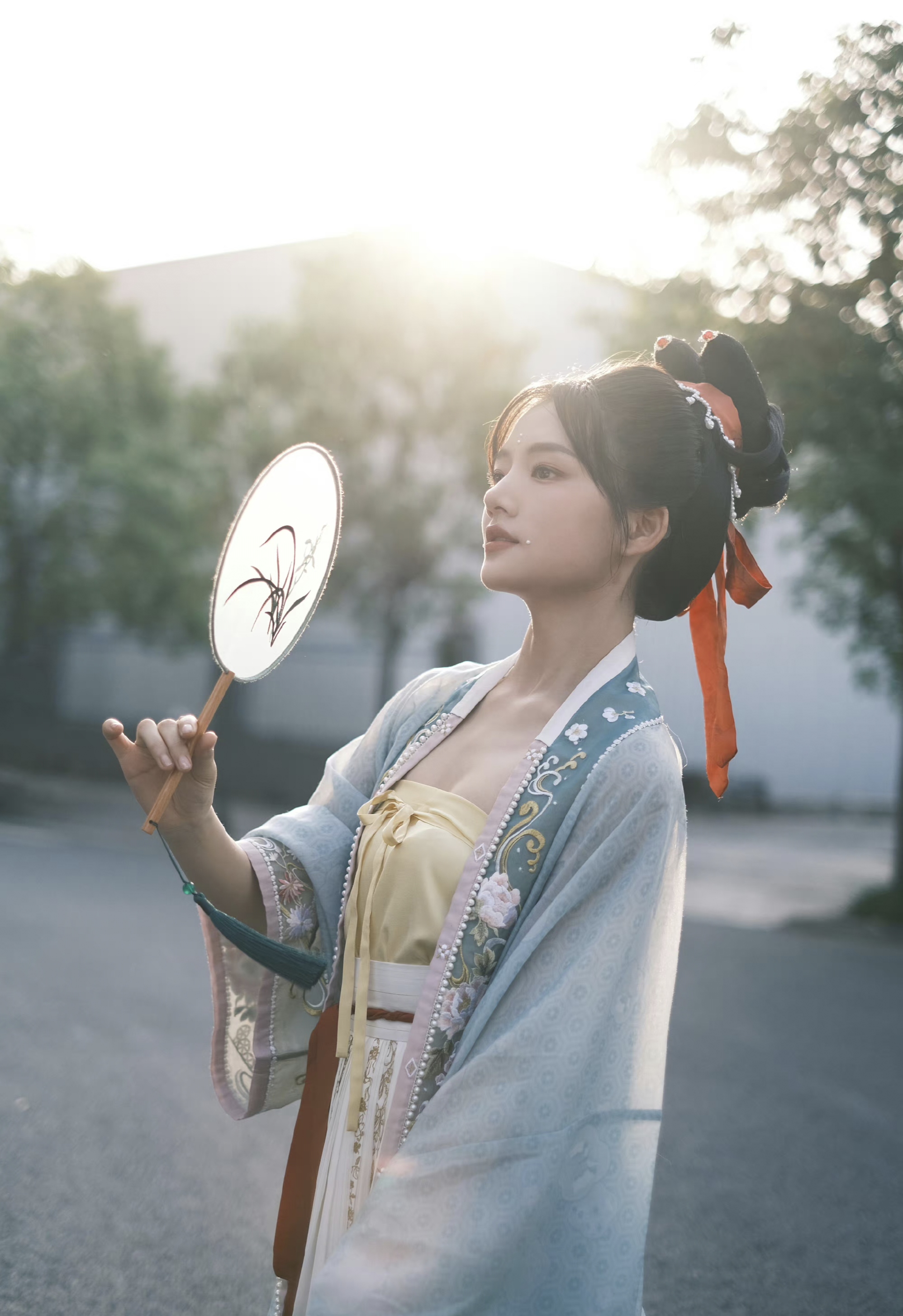 任敏i古风珍珠妆柔美婉约,一瞬间梦回徽柔!