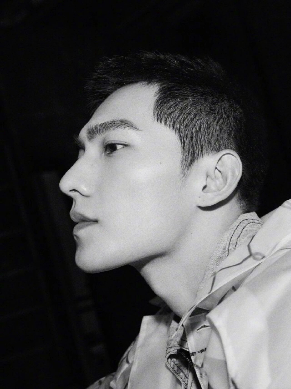 杨洋才是寸头天花板!