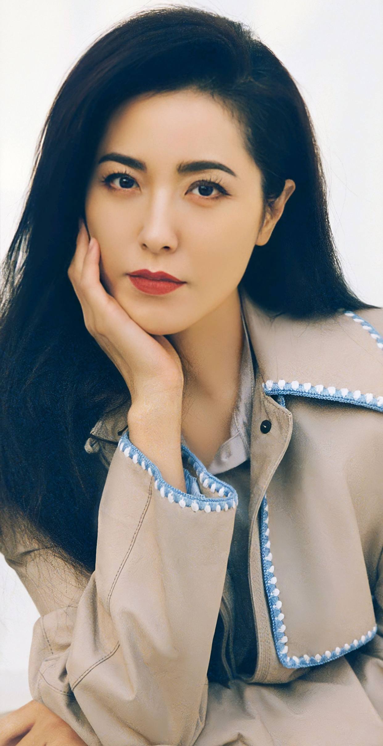 中戏校花曾黎高清写真,温婉典雅,尽显成熟女人的魅力