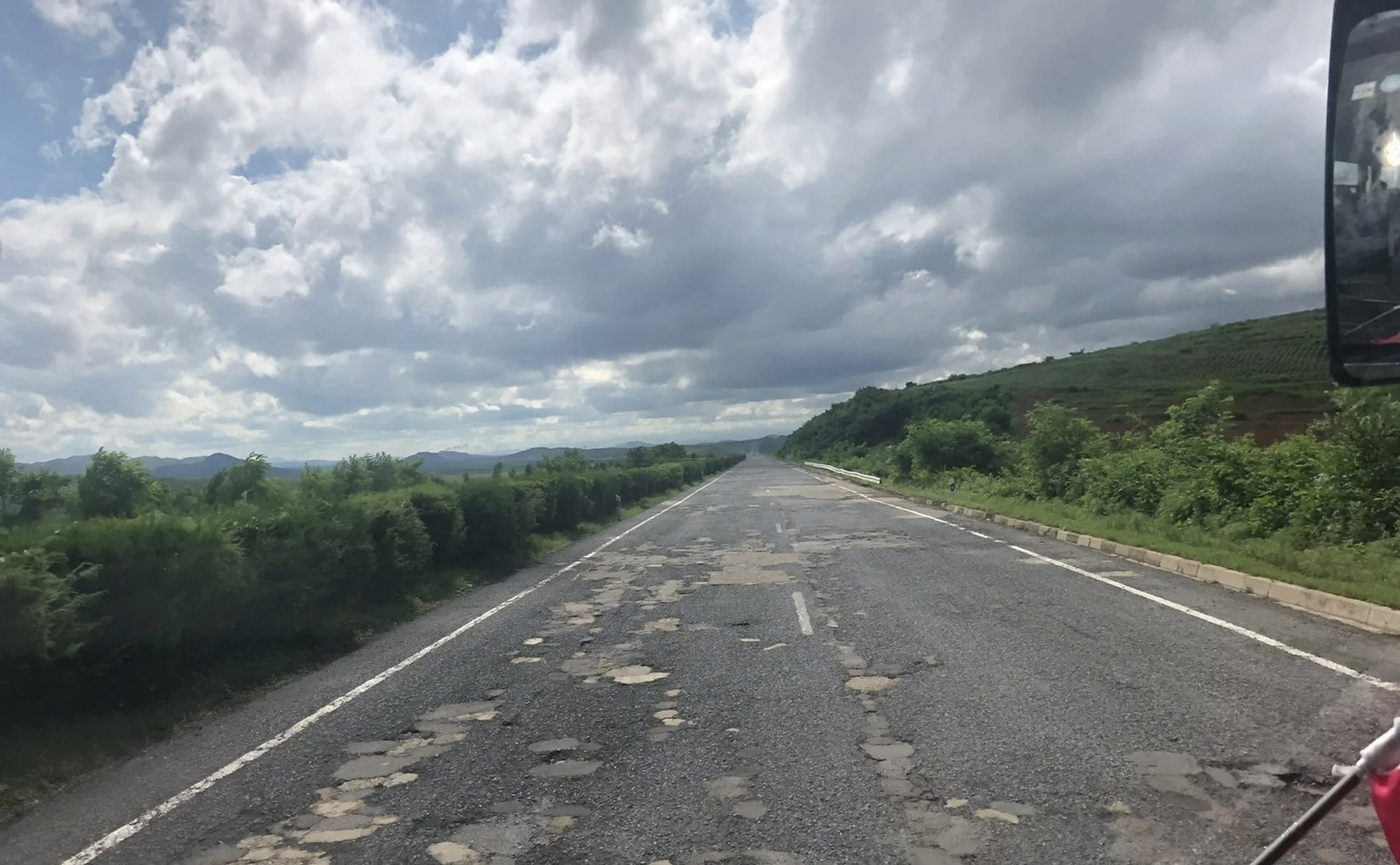 朝鲜观察,朝鲜的高速公路是什么样的