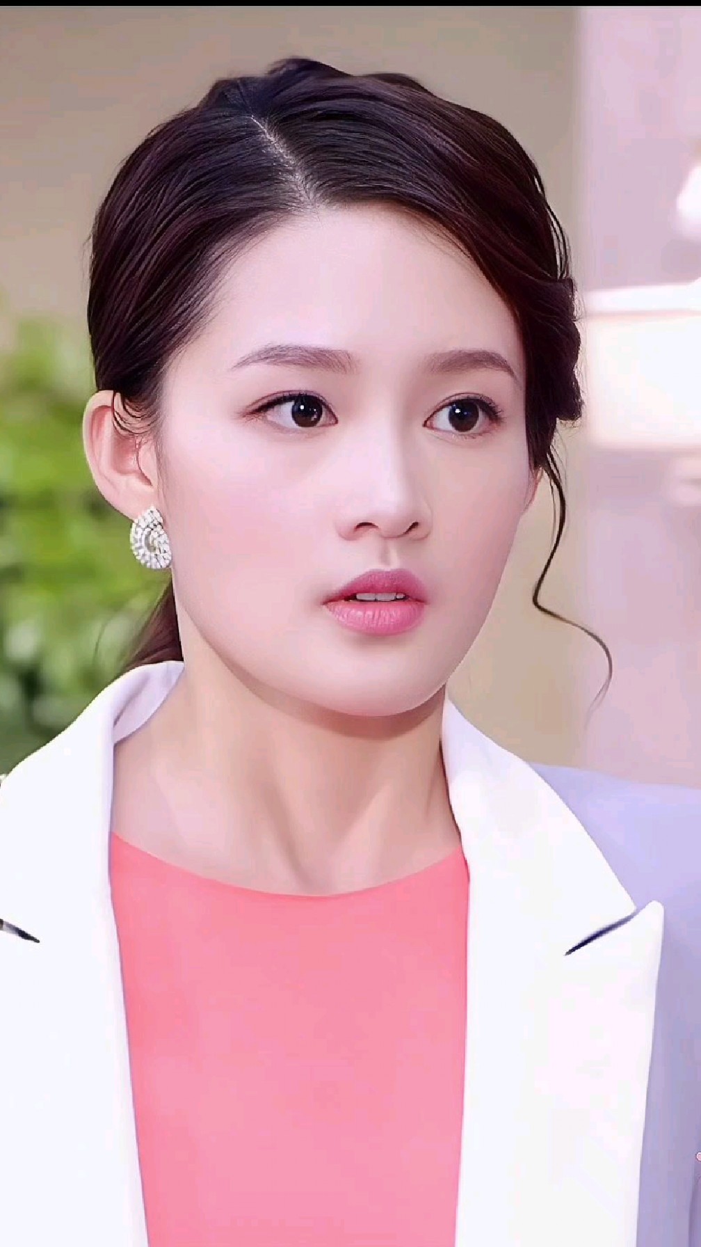 养好性格,好好生活,那些无法言说的,就留给岁月去轻描淡写吧 #李沁