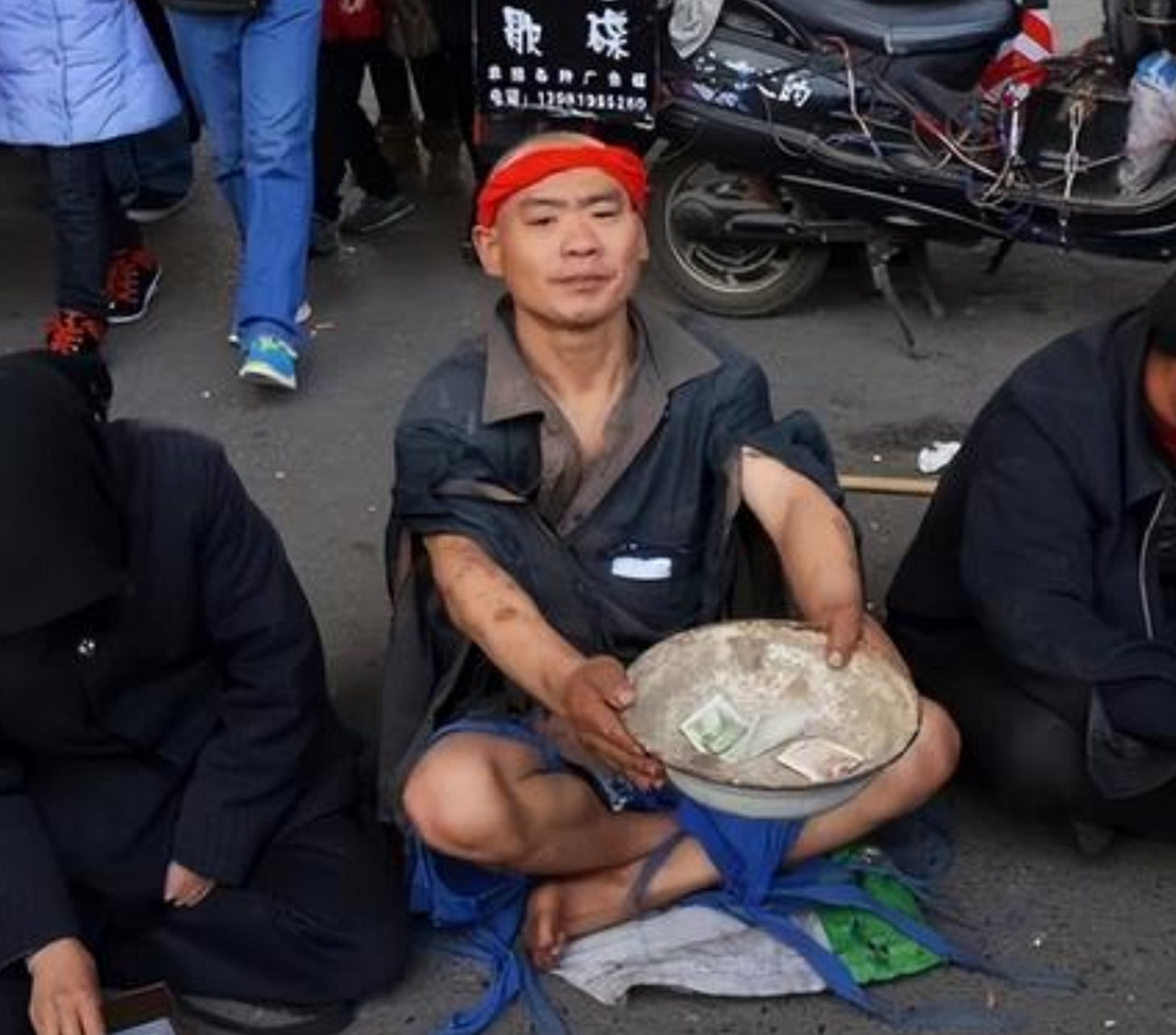 我感觉近几年长春好像没有街头乞丐了,记得以前长春