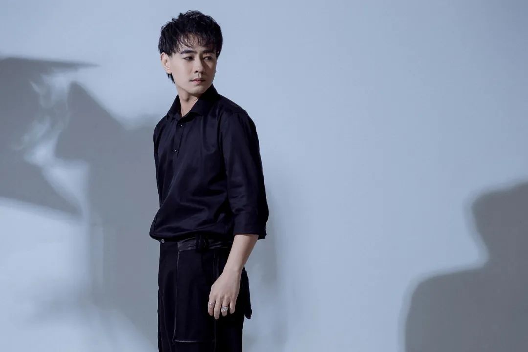 幕起星辰|演员杨欣荣在热爱里绽放生命之光