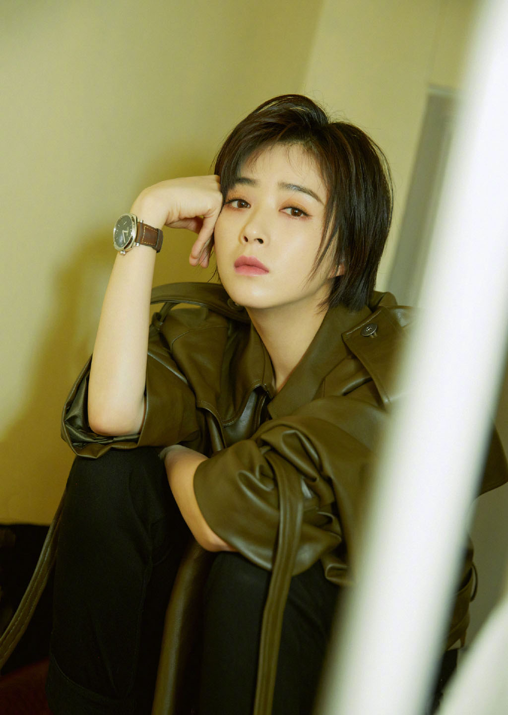 蒋欣面对激情吻戏,敢于坚持自我,值得赞扬!