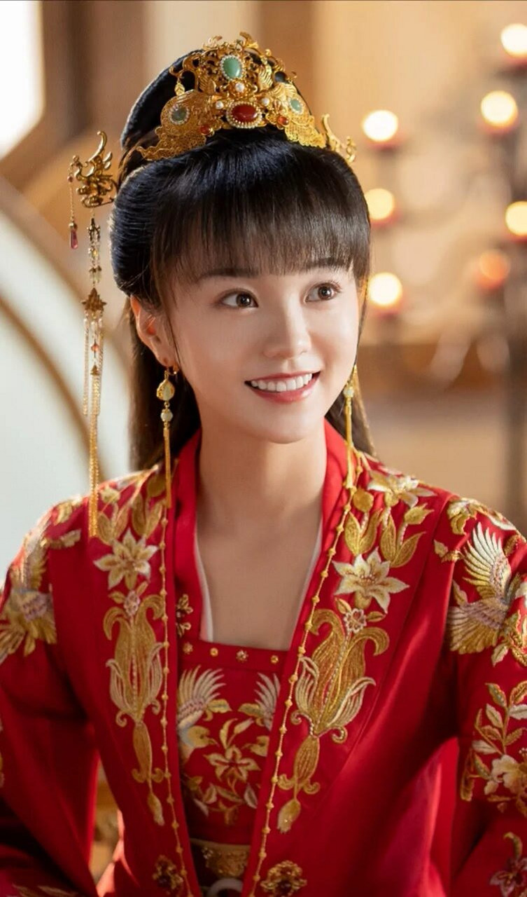 古装剧嫁衣装扮欣赏,哪个装扮惊艳到你?