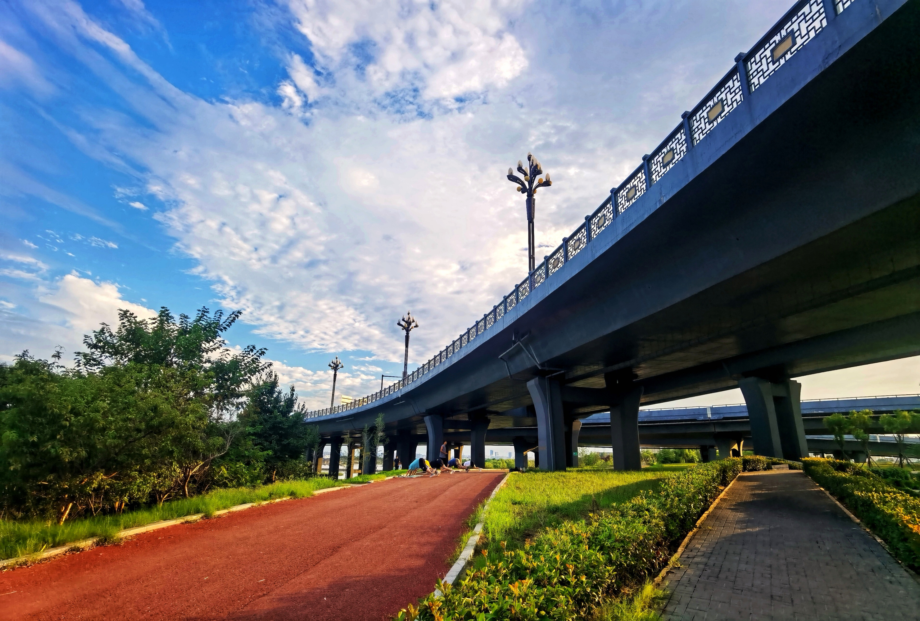我要给大家推荐一个超级棒的景点,就是位于洛阳洛浦公园北岸