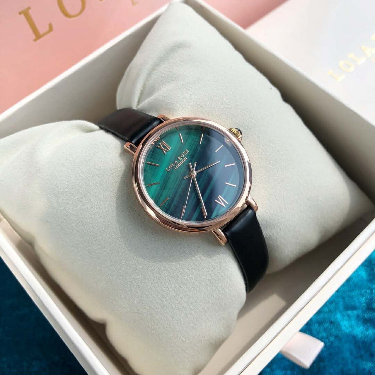 lolarose英国小众简约文艺小表盘ins孔雀石纹理/lolarose   色彩大胆