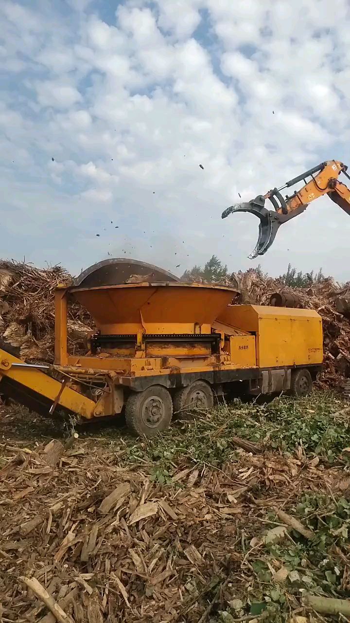 树根破碎机为您解决树根粉碎难题