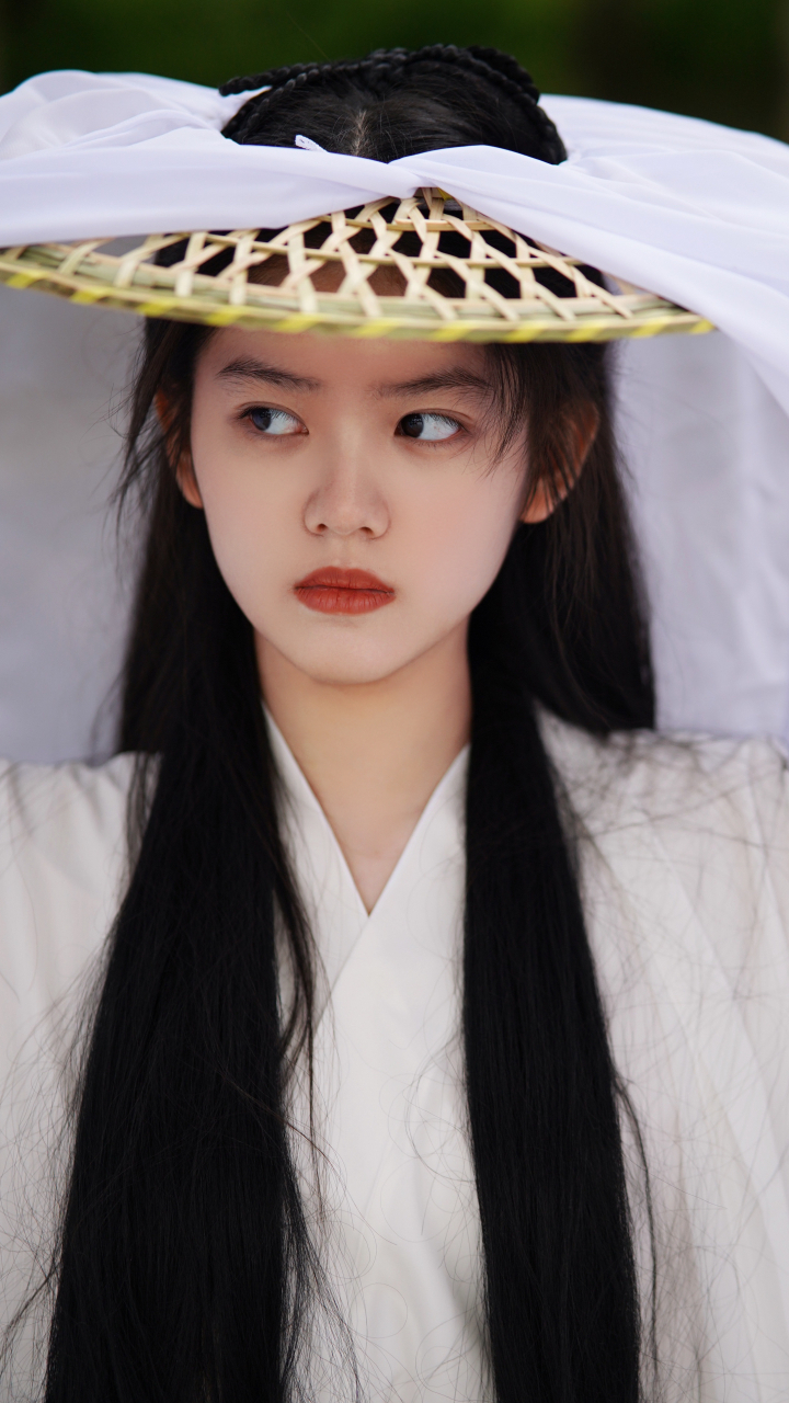 赵蕴卓小妹妹长大了[赞同]