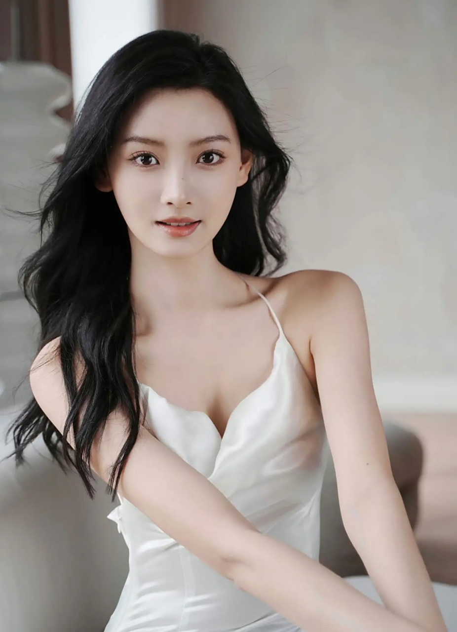 乐享周末分享吧# 金佳悦,体育节目主持人