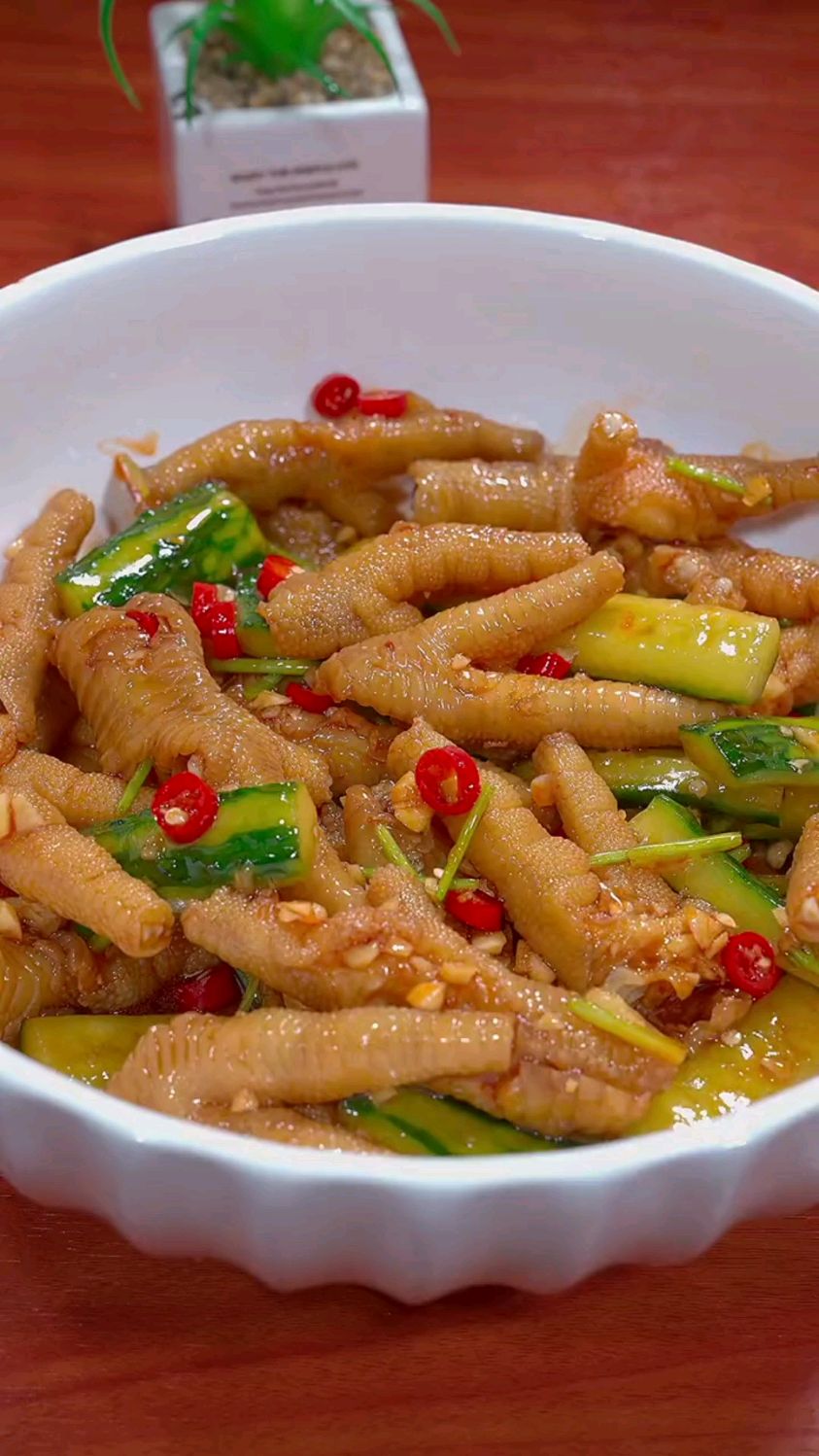 泰式风味酸辣鸡爪,好吃到停不下来-度小视