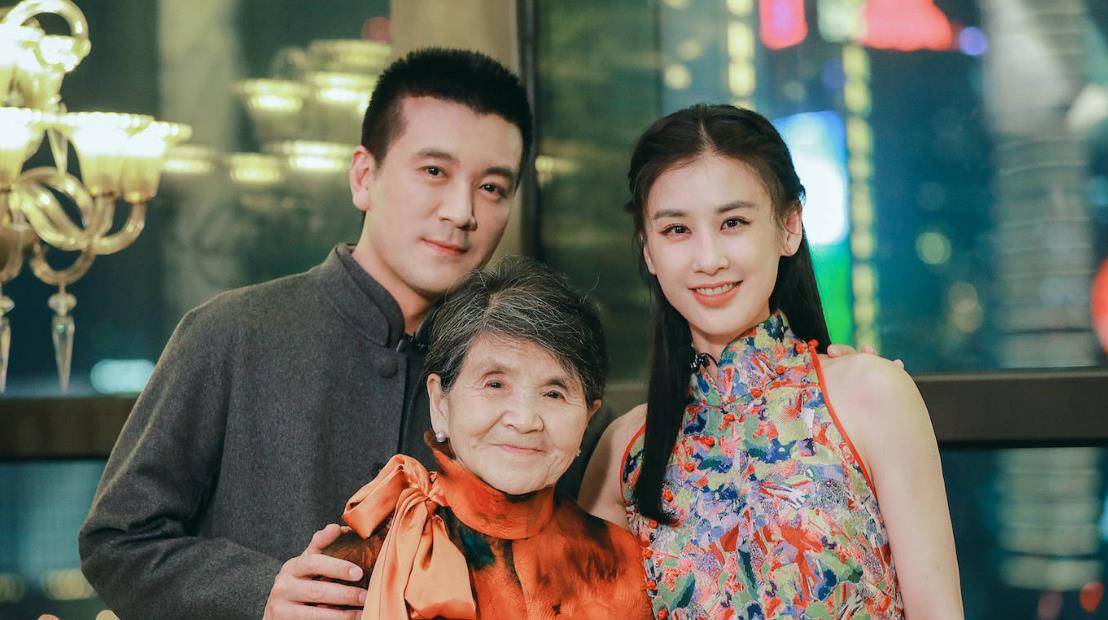 黄圣依杨子分居?婆婆过寿两任儿媳妇本末倒置,网友:这什么闹剧