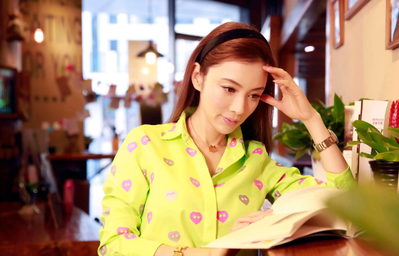 "咖啡之翼"创始人尹峰:曾因颜值高走红,如今却成了"老赖"