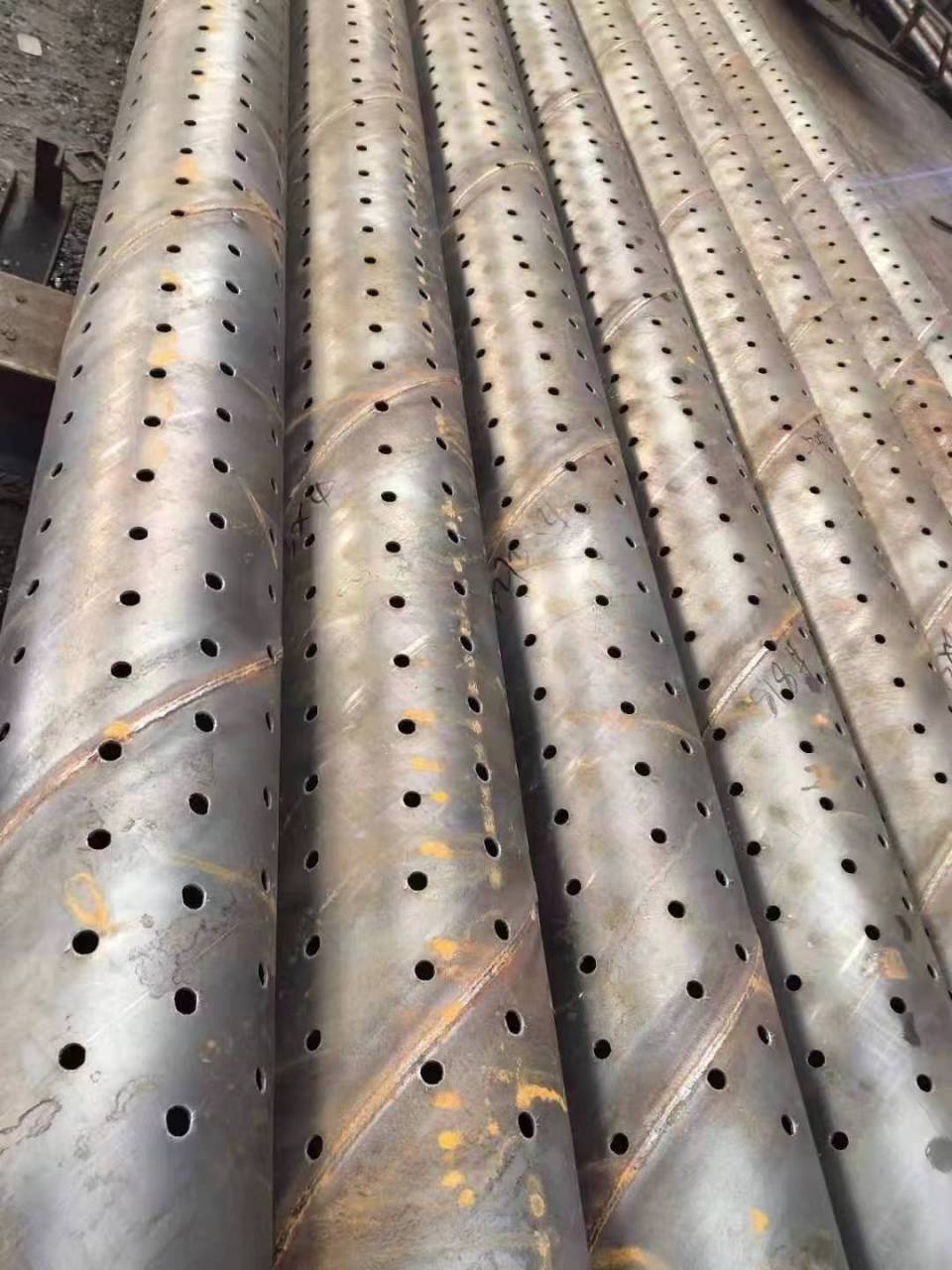 桥式滤水管 降水井管图片 桥式滤水管外径壁厚规格齐全,219mm,273mm