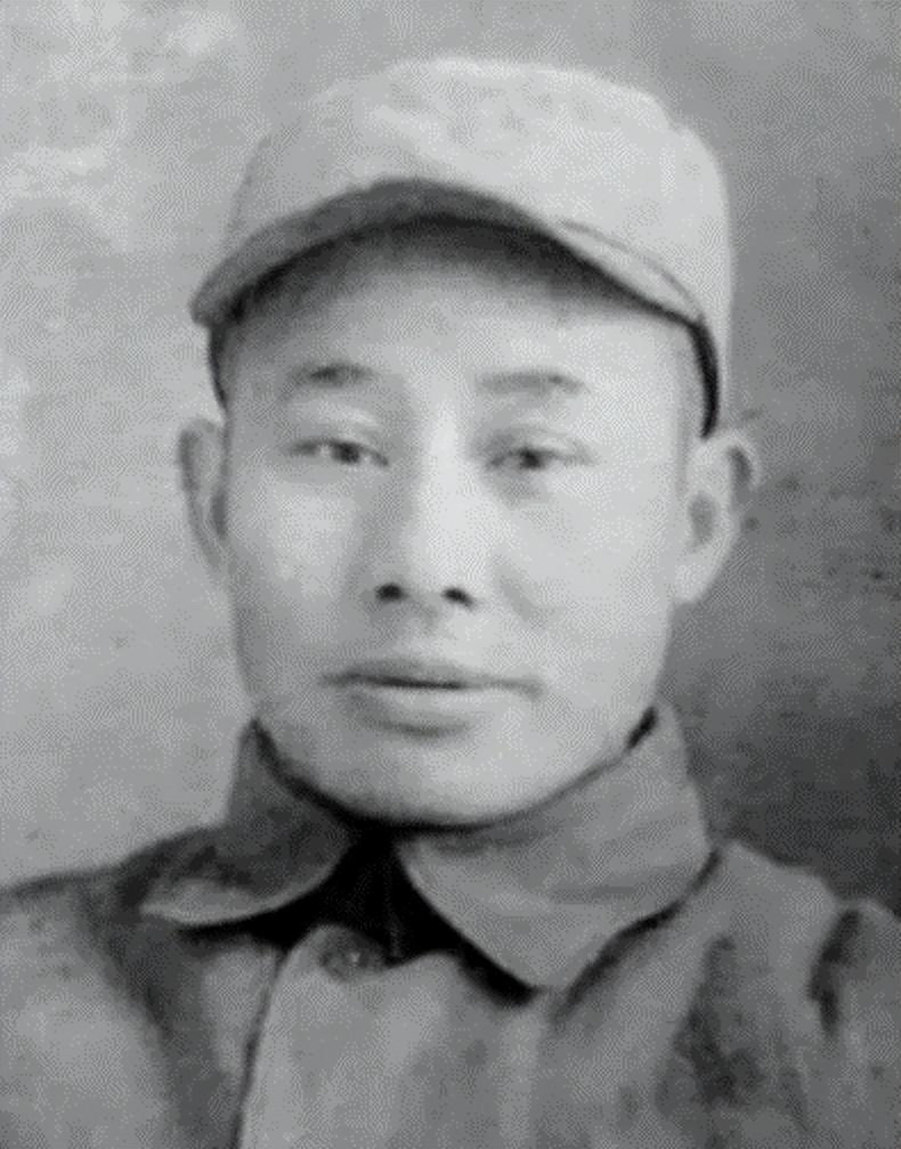 飞夺泸定桥勇士刘金山,1955年授衔少将,却主动要求降衔