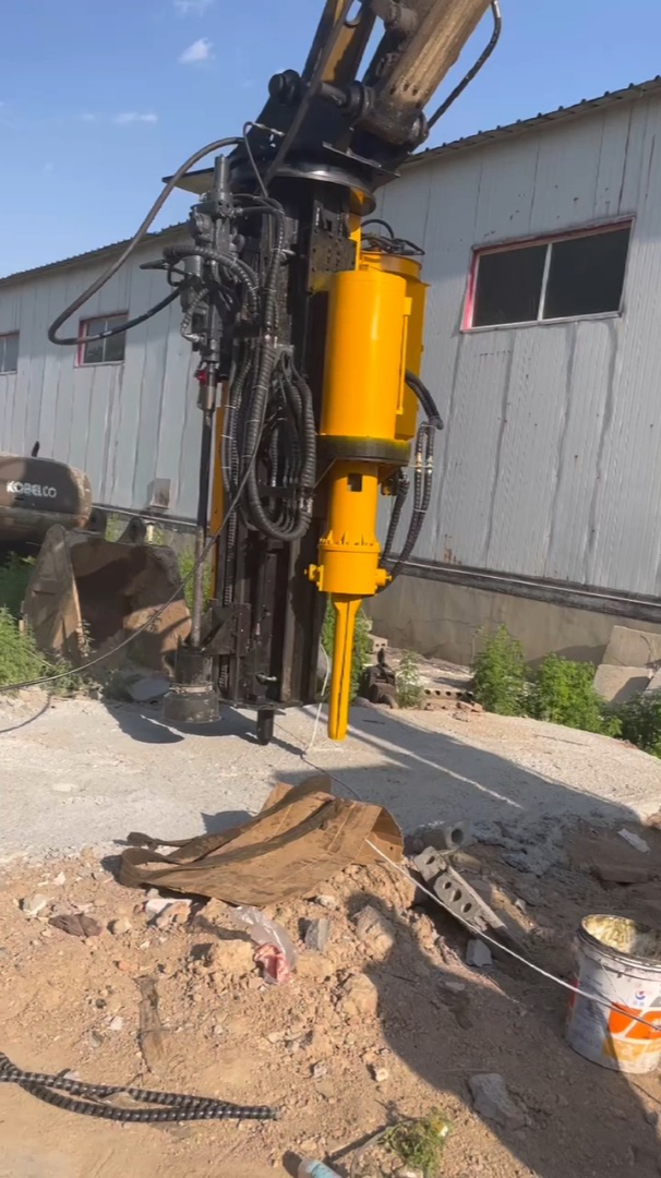 大型机载式液压岩石劈裂机安装视频 挖掘机钻裂一体机生产厂家