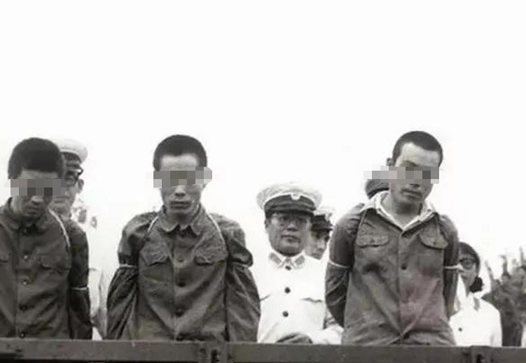 纪实:安徽淫魔"曹殿龙",残忍杀害48人,光天化日下侵犯女性!